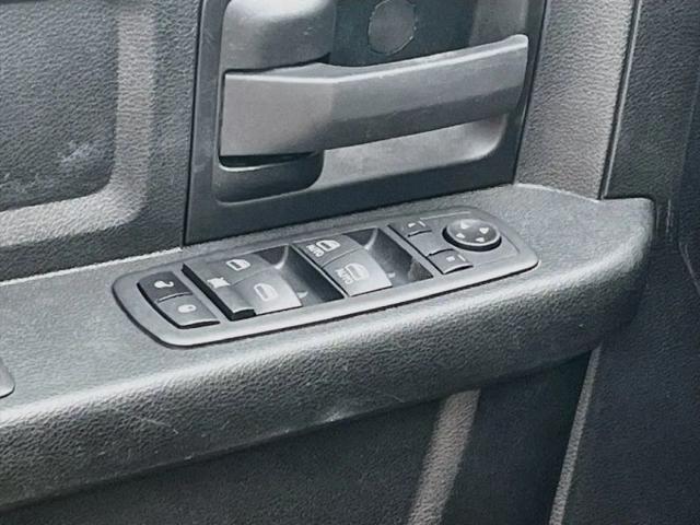 2023 Ram 1500 Classic Tradesman Crew Cab 4x4 57 Box