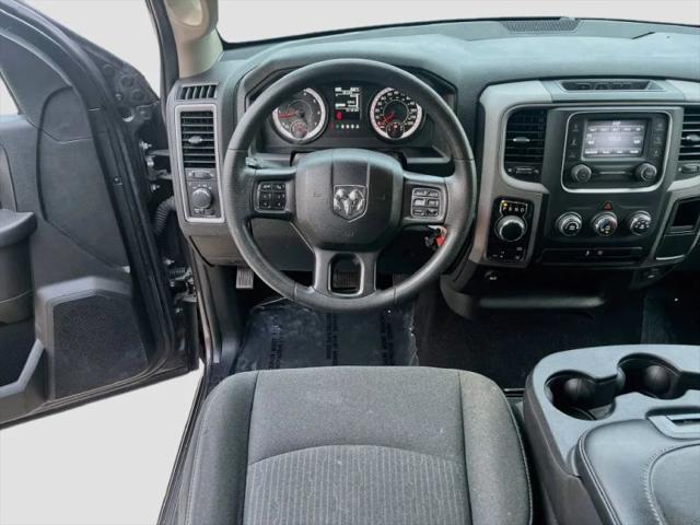 2023 Ram 1500 Classic Tradesman Crew Cab 4x4 57 Box