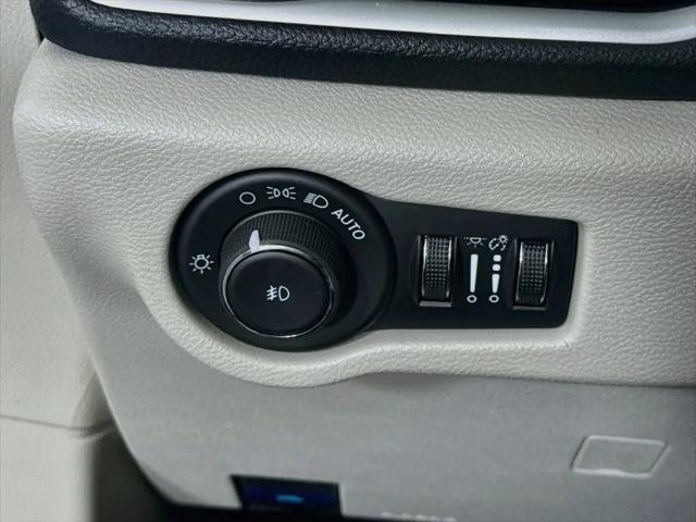 2024 Chrysler Pacifica Touring L AWD