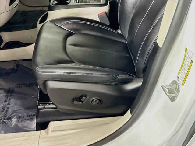 2024 Chrysler Pacifica Touring L AWD