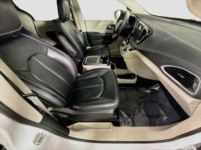 2024 Chrysler Pacifica Touring L AWD