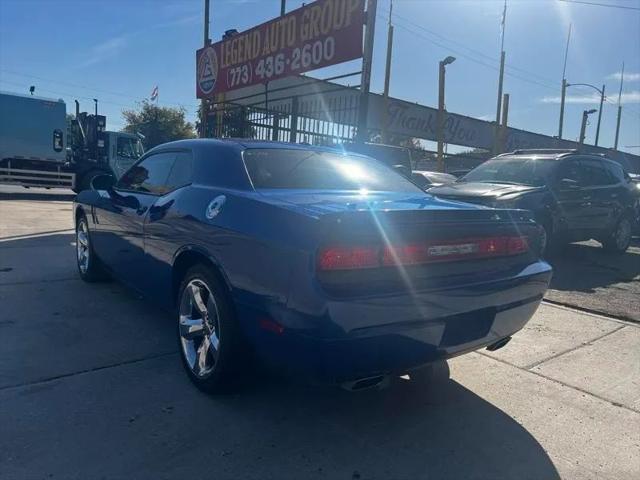2012 Dodge Challenger SXT