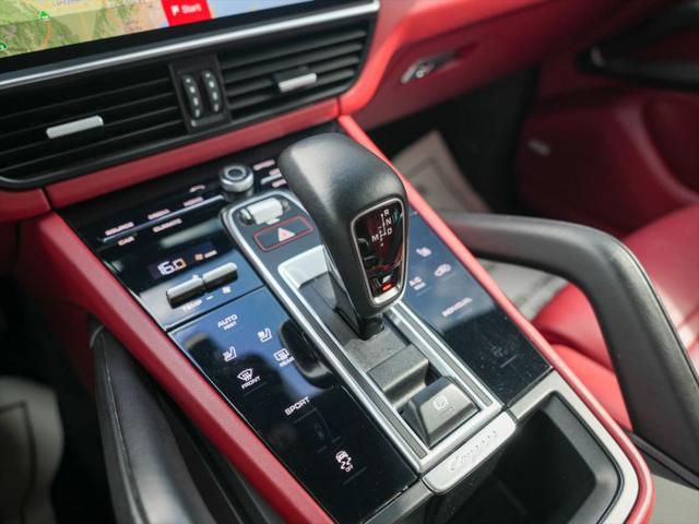 2021 Porsche Cayenne Base