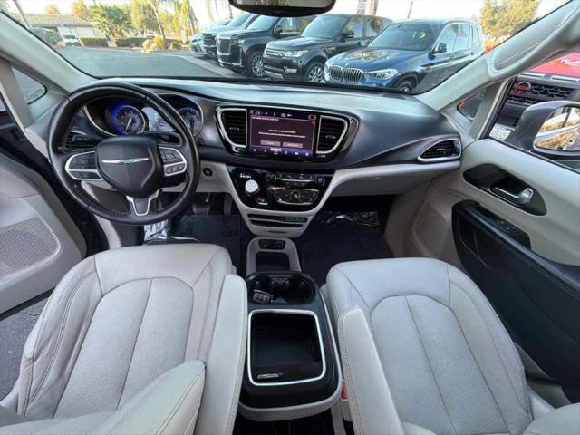 2021 Chrysler Pacifica Touring L