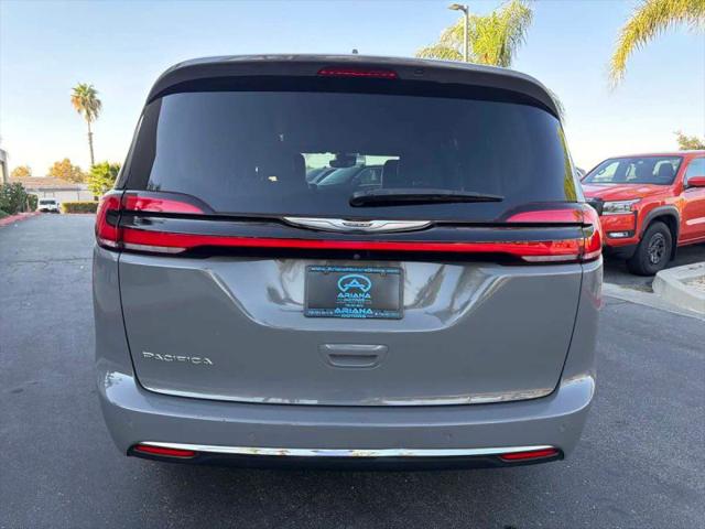 2021 Chrysler Pacifica Touring L