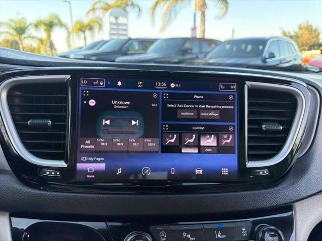 2021 Chrysler Pacifica Touring L