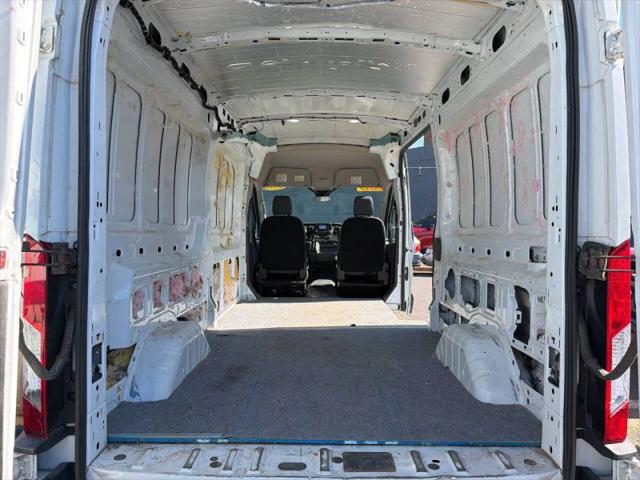 2021 Ford Transit Cargo Van Medium Roof w/LWB