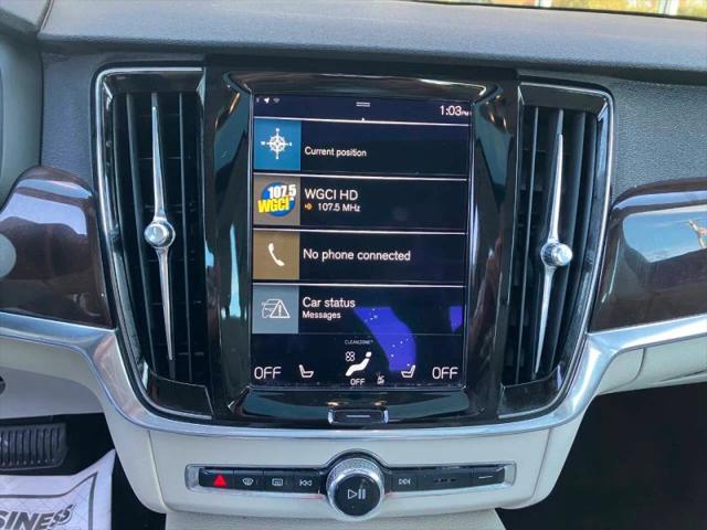 2017 Volvo S90 T6 Momentum