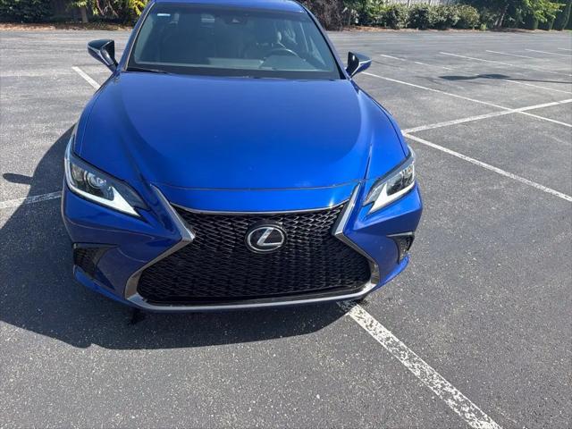 2021 Lexus ES 250 F SPORT