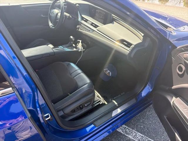2021 Lexus ES 250 F SPORT
