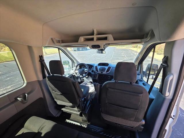 2017 Ford Transit XLT