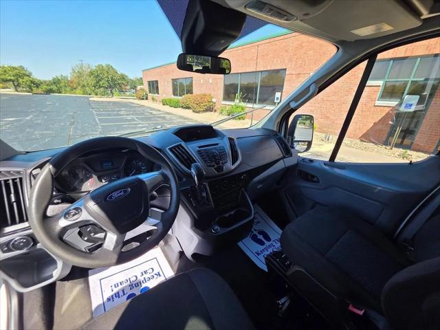 2017 Ford Transit XLT