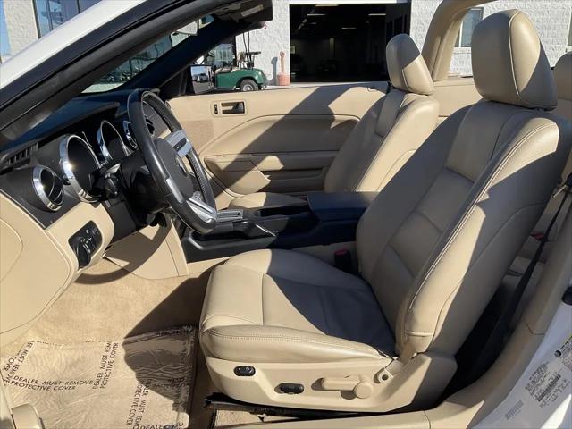 2007 Ford Mustang V6 Deluxe