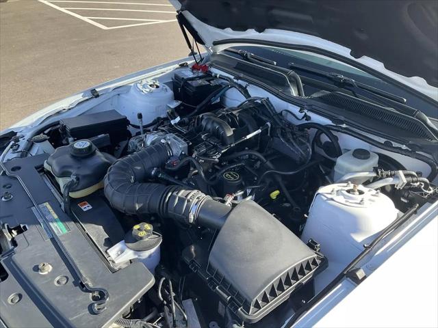 2007 Ford Mustang V6 Deluxe