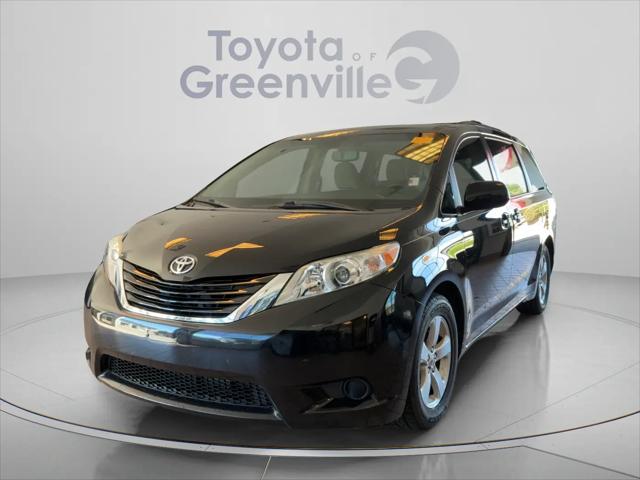 2017 Toyota Sienna LE 8 Passenger for sale in Greenville, SC