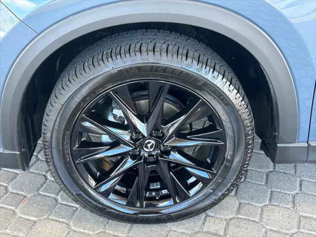 2021 Mazda CX-5 Carbon Edition