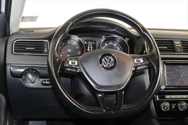 2017 Volkswagen Jetta 1.8T SEL