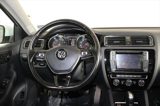 2017 Volkswagen Jetta 1.8T SEL