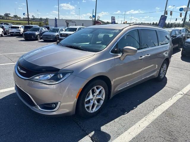 2017 Chrysler Pacifica Touring-L for sale in Newnan, GA