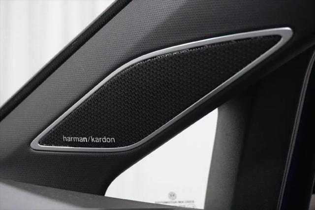 2025 Volkswagen Golf R 2.0T