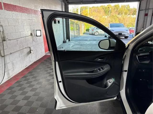 2025 Buick Encore GX Preferred FWD