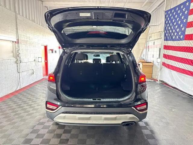 2019 Hyundai Santa Fe SE