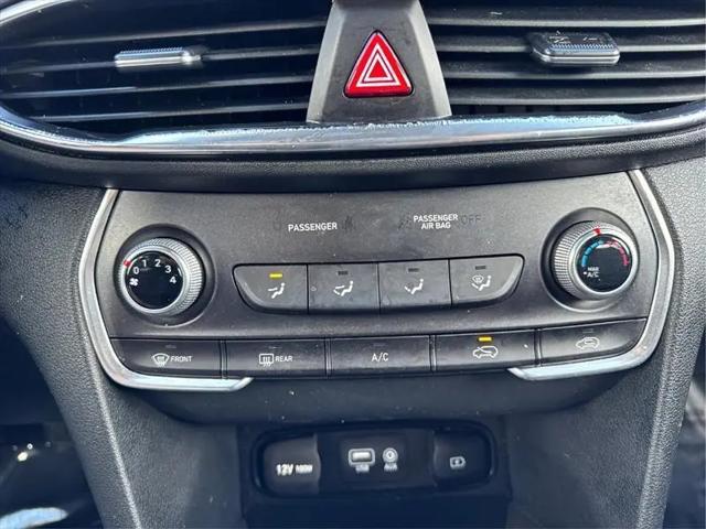 2019 Hyundai Santa Fe SE