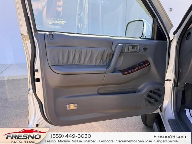 1999 Isuzu Rodeo LSE
