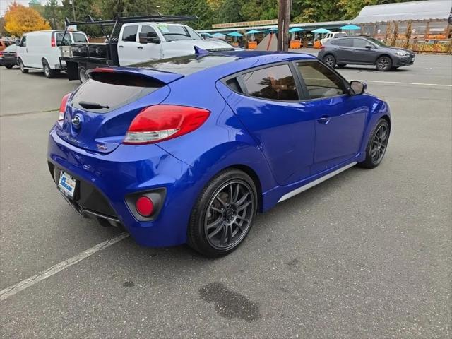 2014 Hyundai Veloster Turbo w/Black