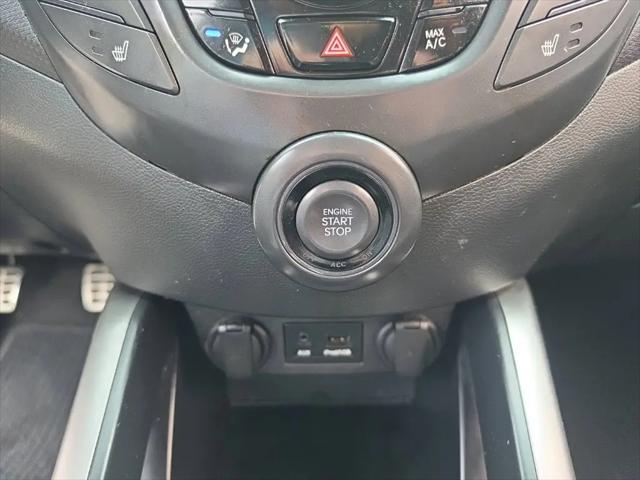 2014 Hyundai Veloster Turbo w/Black
