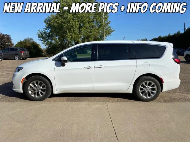2023 Chrysler Pacifica Touring L AWD