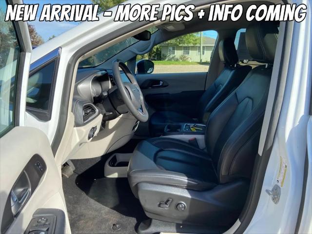 2023 Chrysler Pacifica Touring L AWD