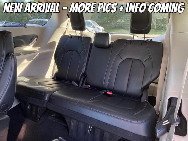 2023 Chrysler Pacifica Touring L AWD