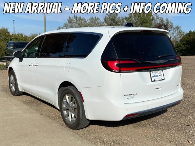 2023 Chrysler Pacifica Touring L AWD