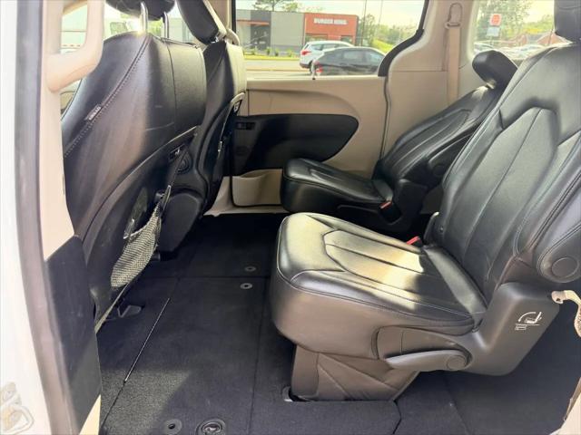 2021 Chrysler Pacifica Touring L