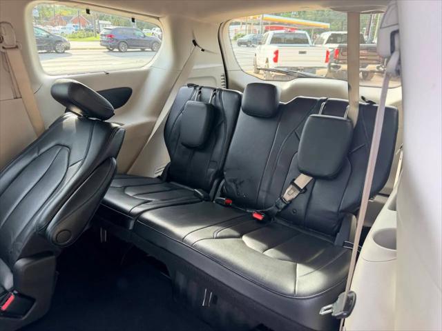 2021 Chrysler Pacifica Touring L