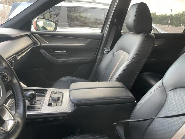 2024 Mazda X-90 3.3 Turbo Premium Plus