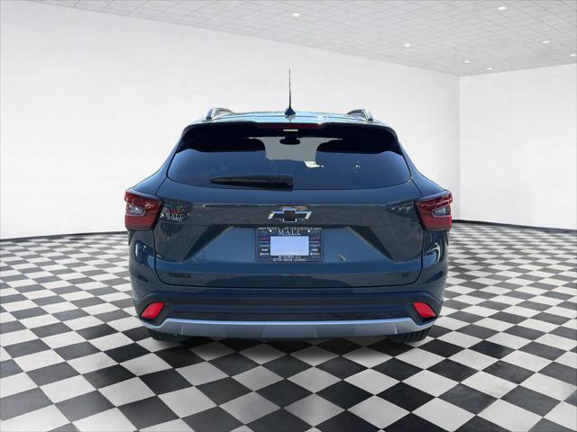 2025 Chevrolet Trax FWD LT