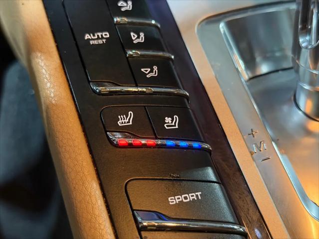 2013 Porsche Panamera 4