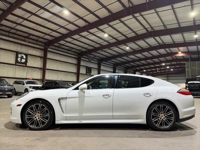2013 Porsche Panamera 4