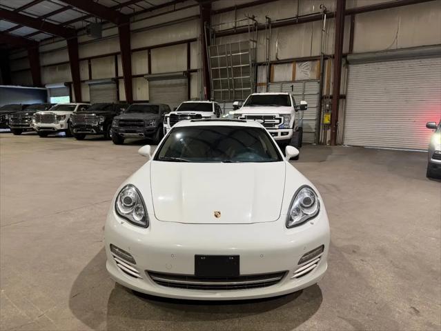 2013 Porsche Panamera 4