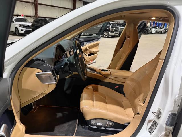 2013 Porsche Panamera 4