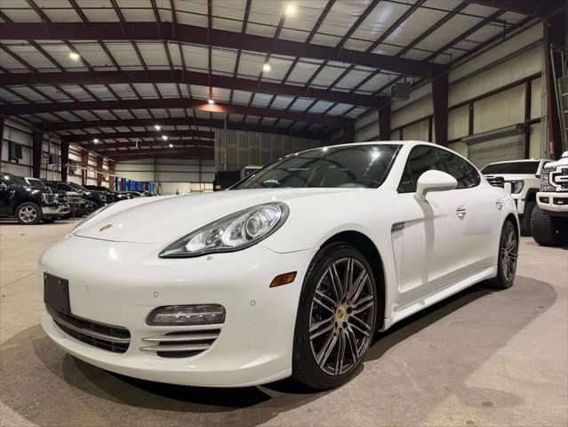 2013 Porsche Panamera 4