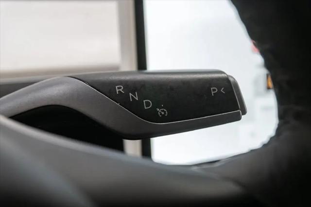 2022 Tesla Model 3 Rear-Wheel Drive