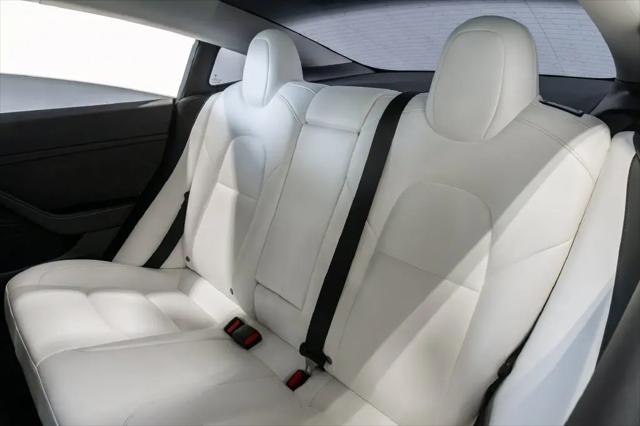 2022 Tesla Model 3 Rear-Wheel Drive
