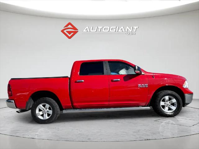 2017 Ram 1500 SLT Crew Cab 4x4 57 Box