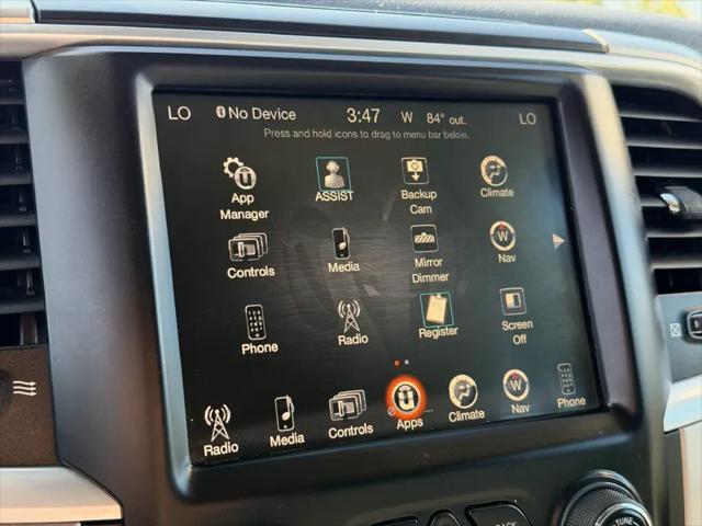 2017 Ram 1500 SLT Crew Cab 4x4 57 Box