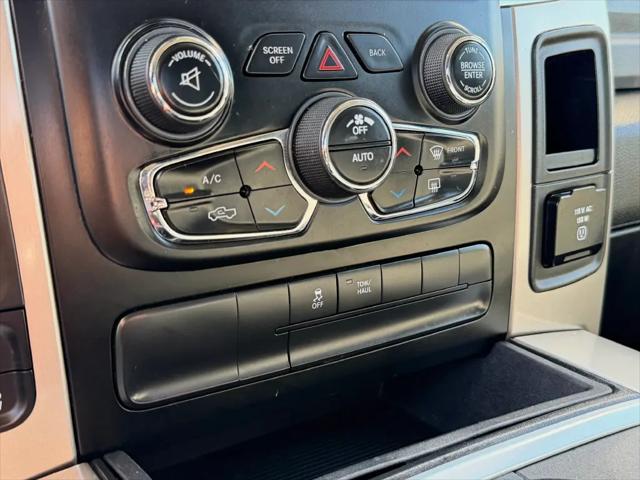 2017 Ram 1500 SLT Crew Cab 4x4 57 Box