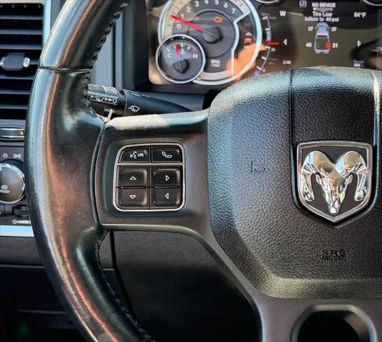 2017 Ram 1500 SLT Crew Cab 4x4 57 Box