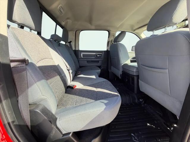 2017 Ram 1500 SLT Crew Cab 4x4 57 Box